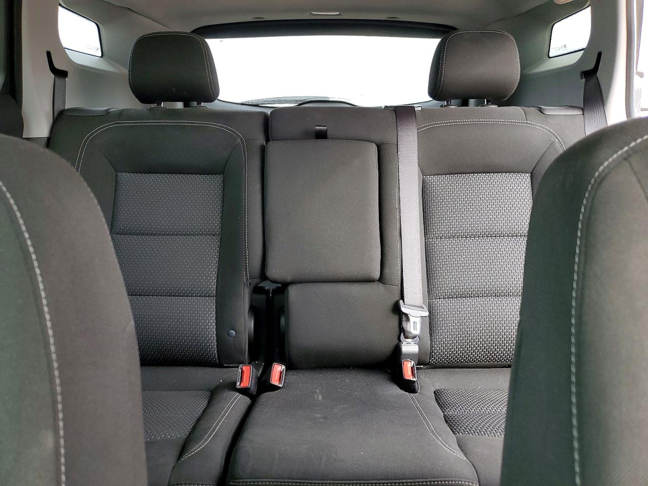 2024 GMC TERRAIN SLE photo 19