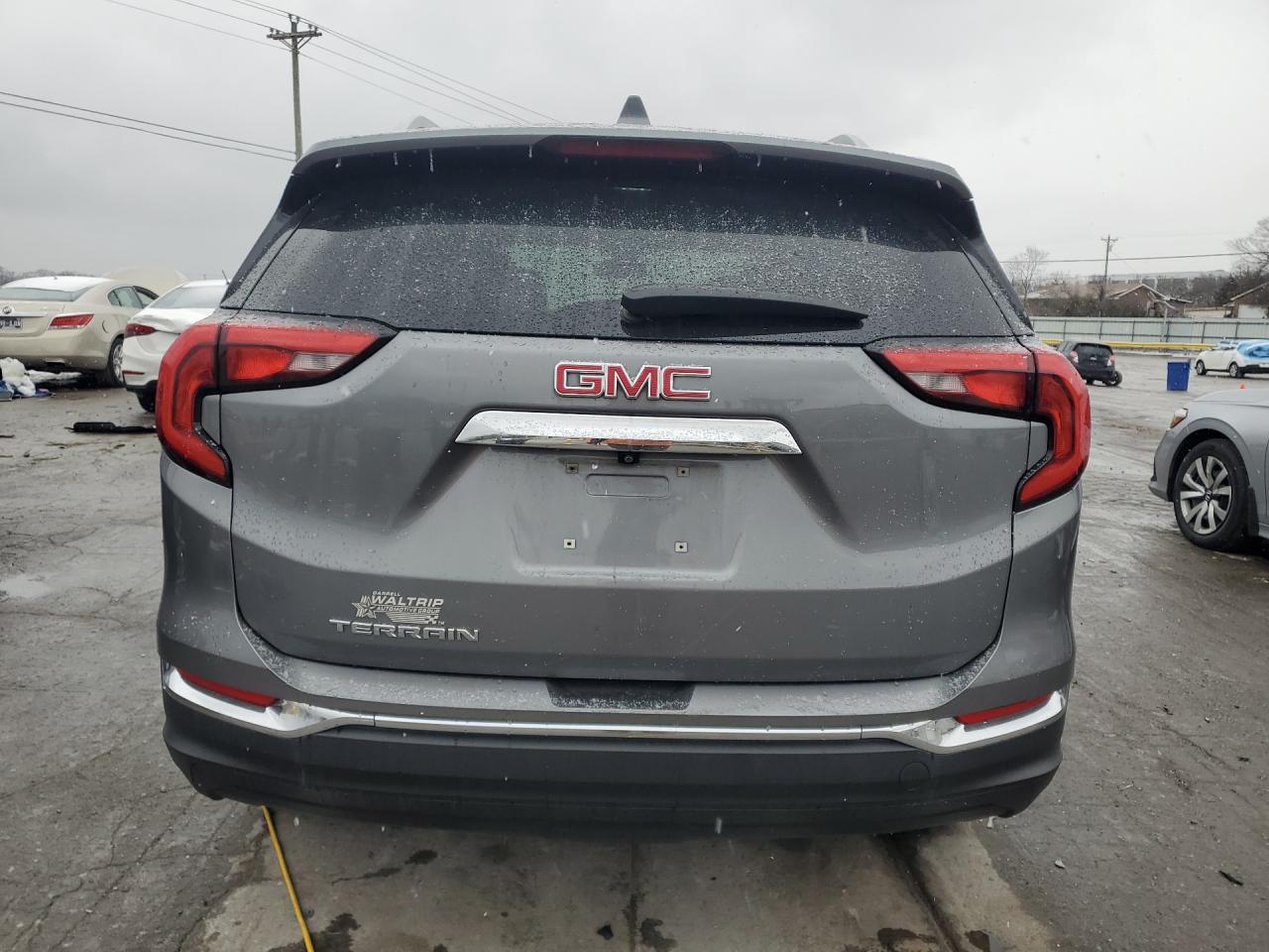 2020 GMC TERRAIN SLT photo 6