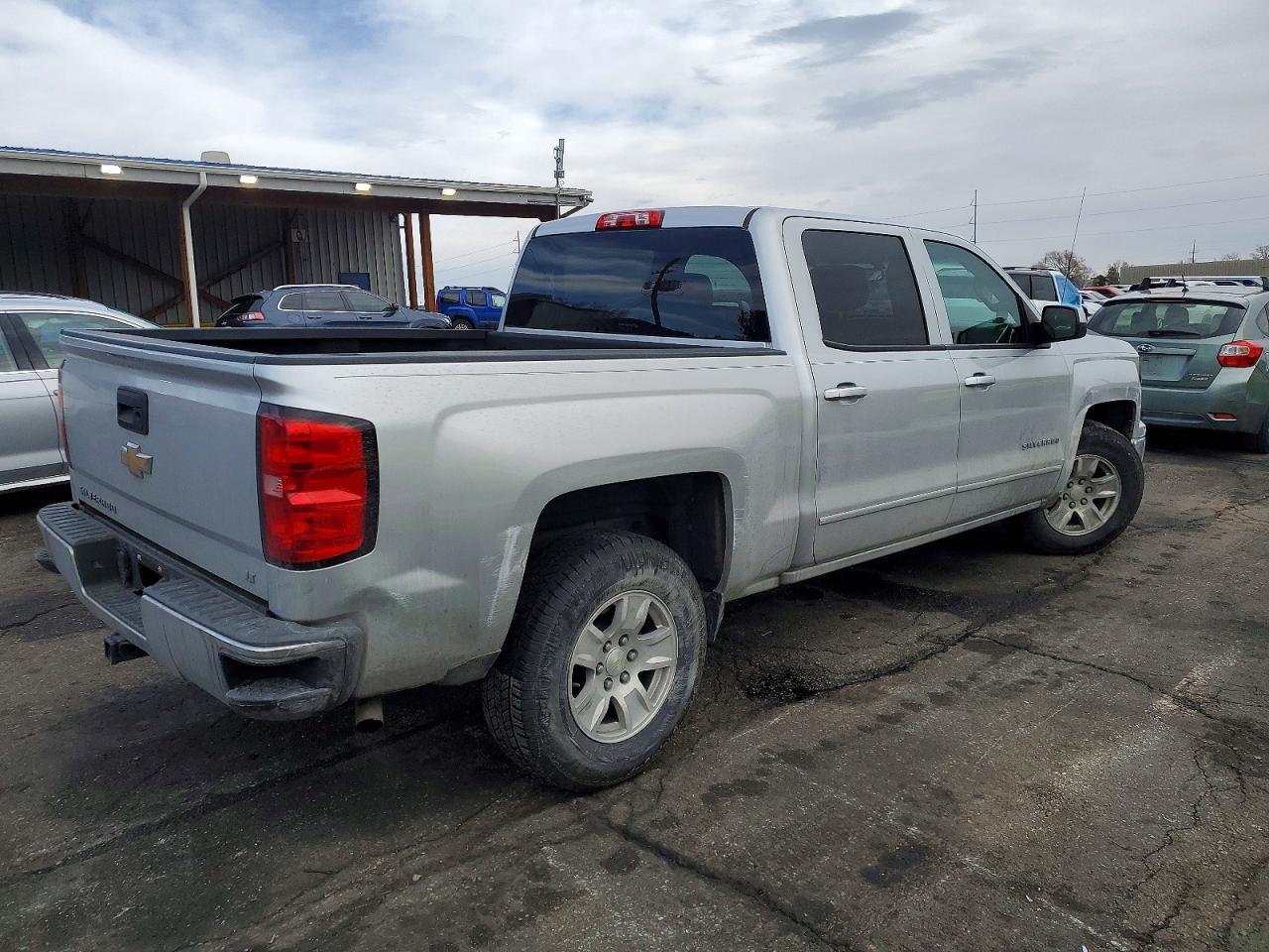 2015 CHEVROLET SILVERADO C1500 LT photo 3