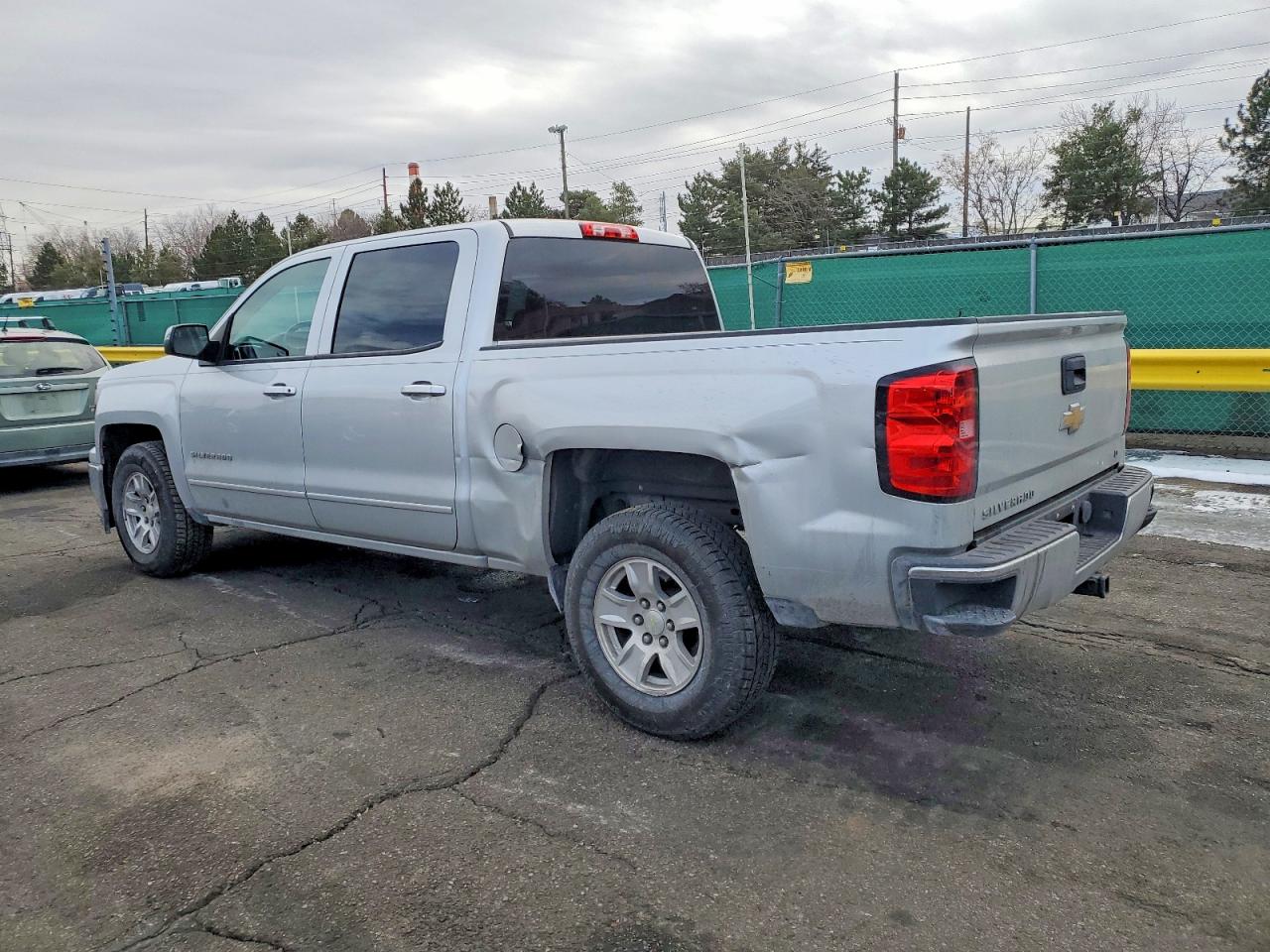 2015 CHEVROLET SILVERADO C1500 LT photo 2