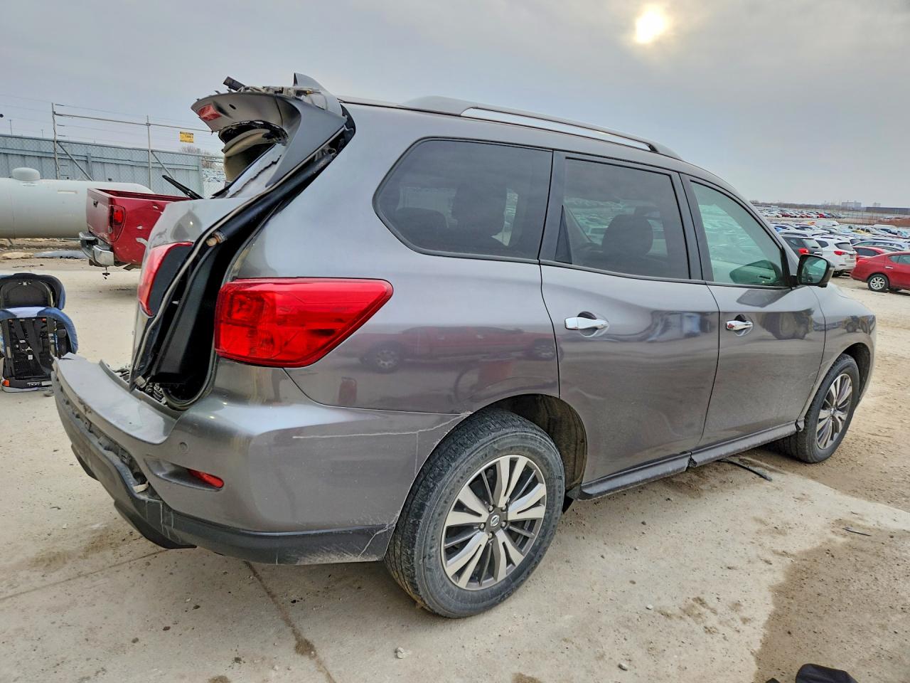 2020 NISSAN PATHFINDER SL photo 5