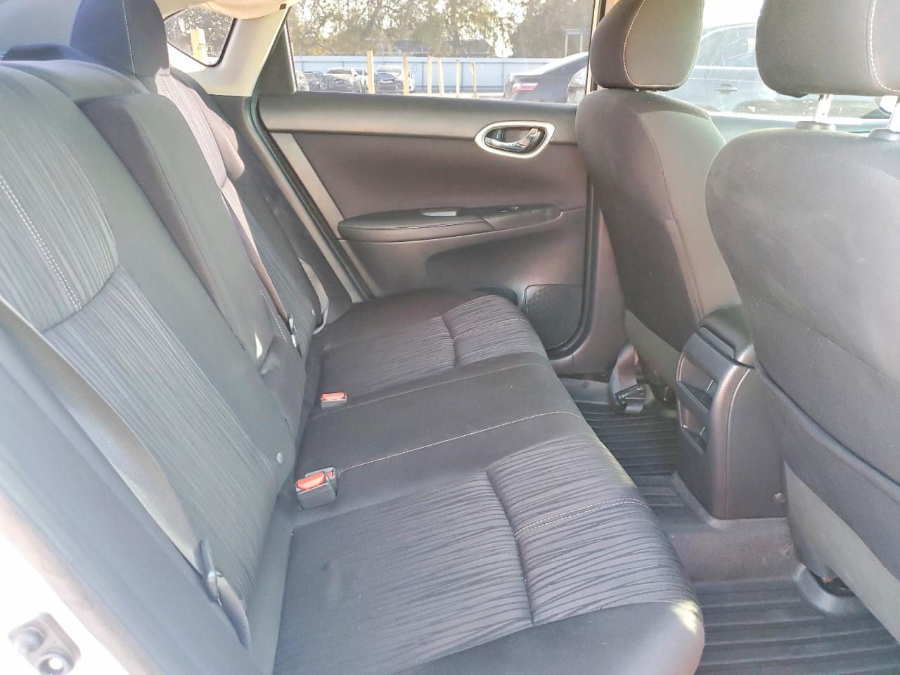 2017 NISSAN SENTRA S photo 19