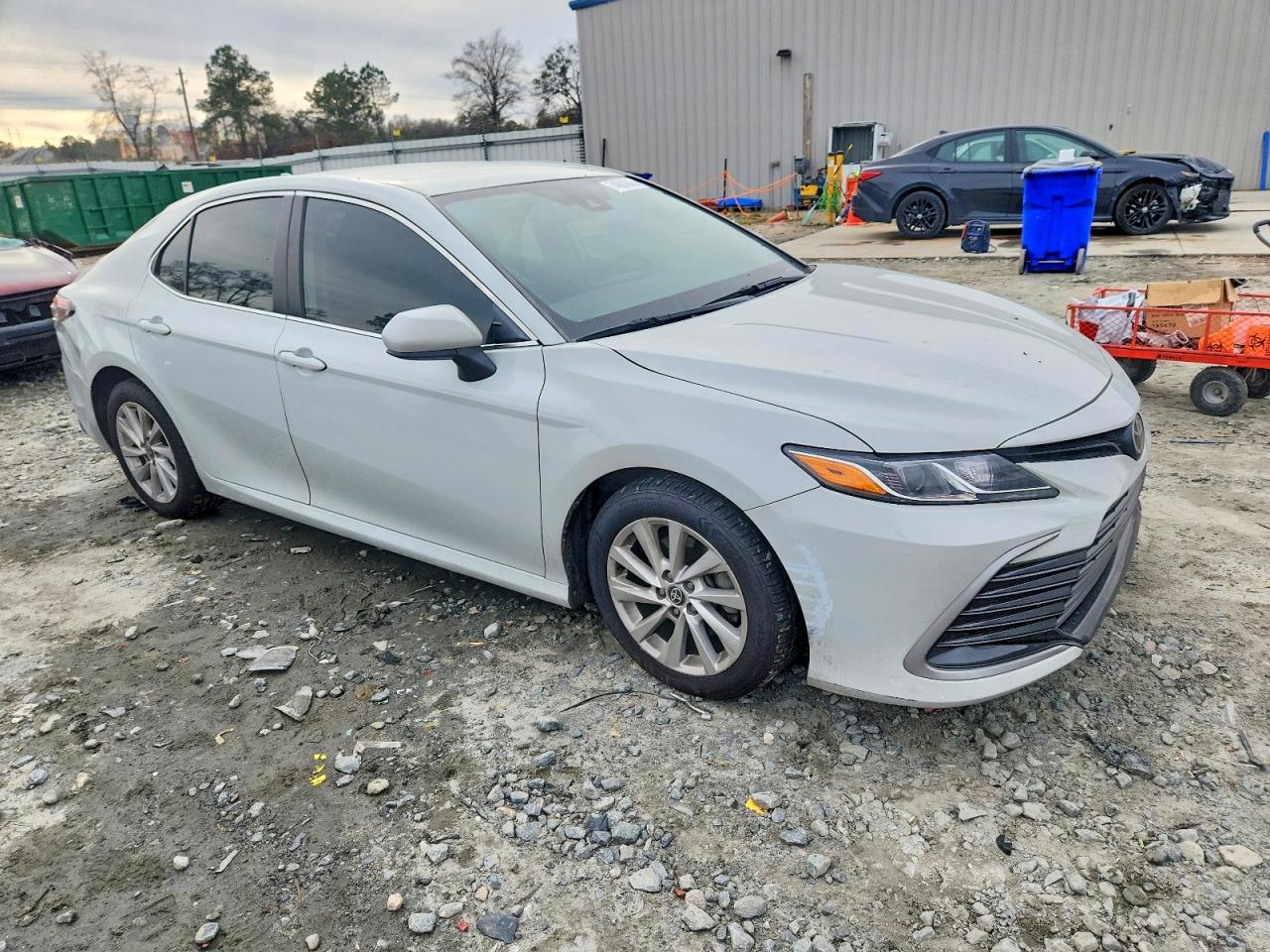 2023 TOYOTA CAMRY LE photo 10