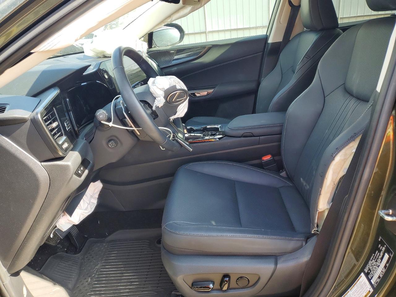 2025 LEXUS NX 350H BASE photo 7