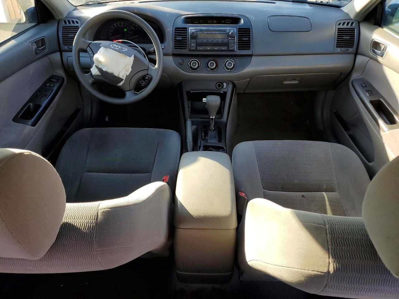2005 TOYOTA CAMRY LE photo 8