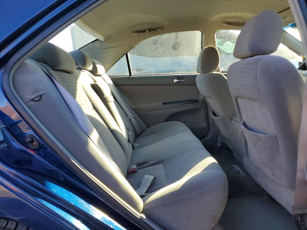 2005 TOYOTA CAMRY LE photo 10