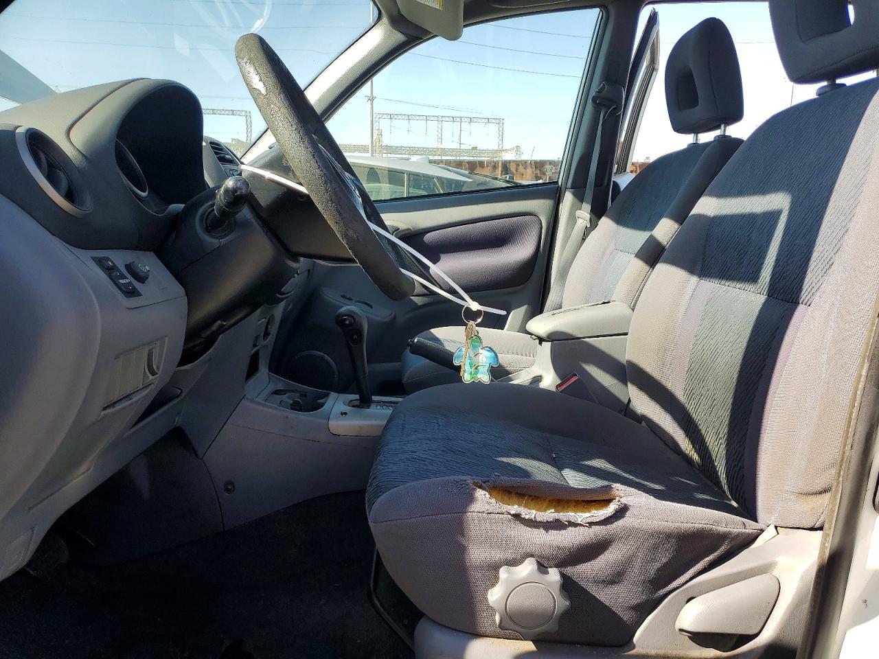 2003 TOYOTA RAV4 photo 7