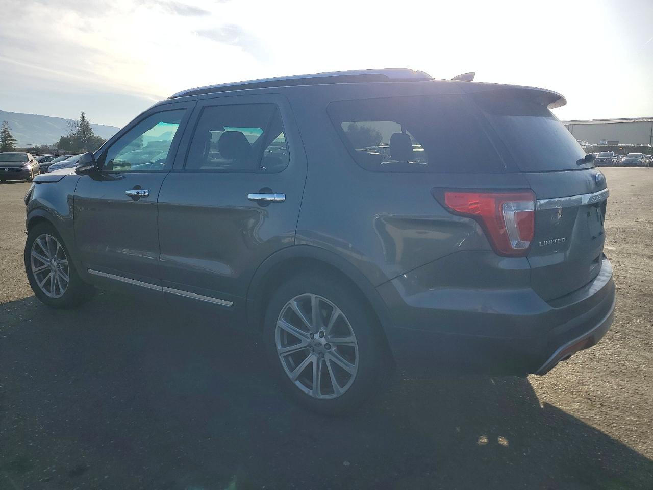 2016 FORD EXPLORER LIMITED photo 4