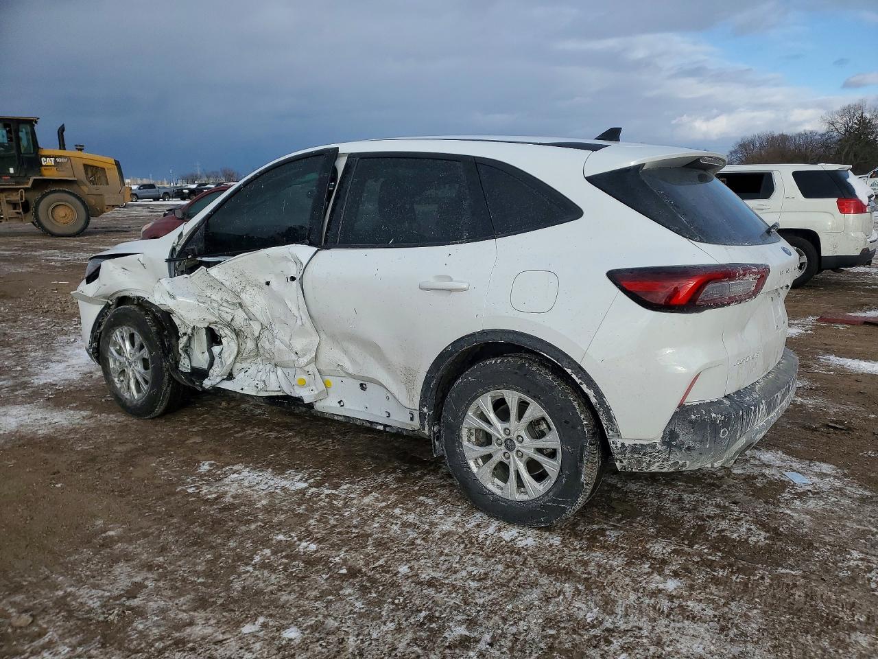 2025 FORD ESCAPE ACTIVE photo 3