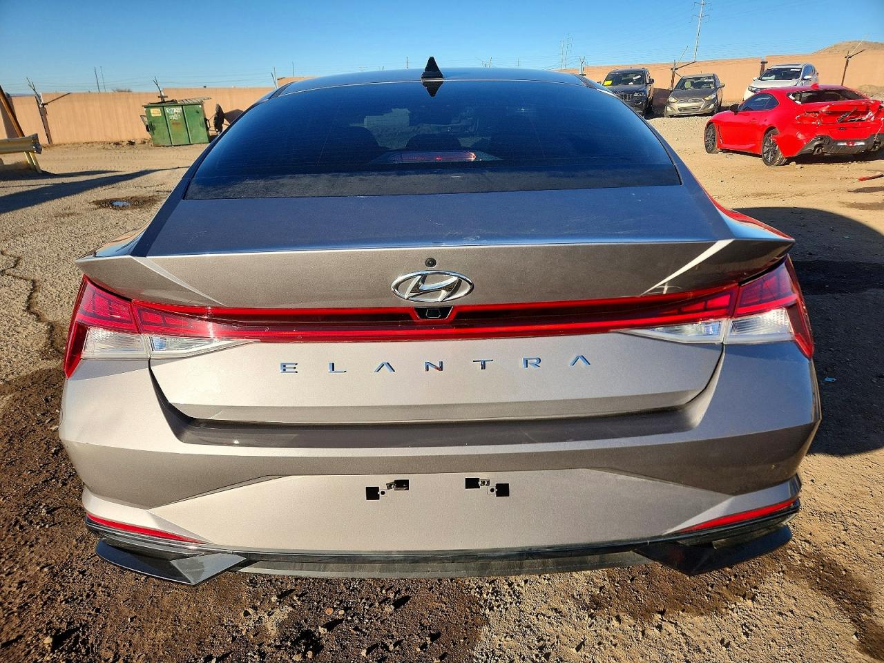 2022 HYUNDAI ELANTRA SEL photo 11