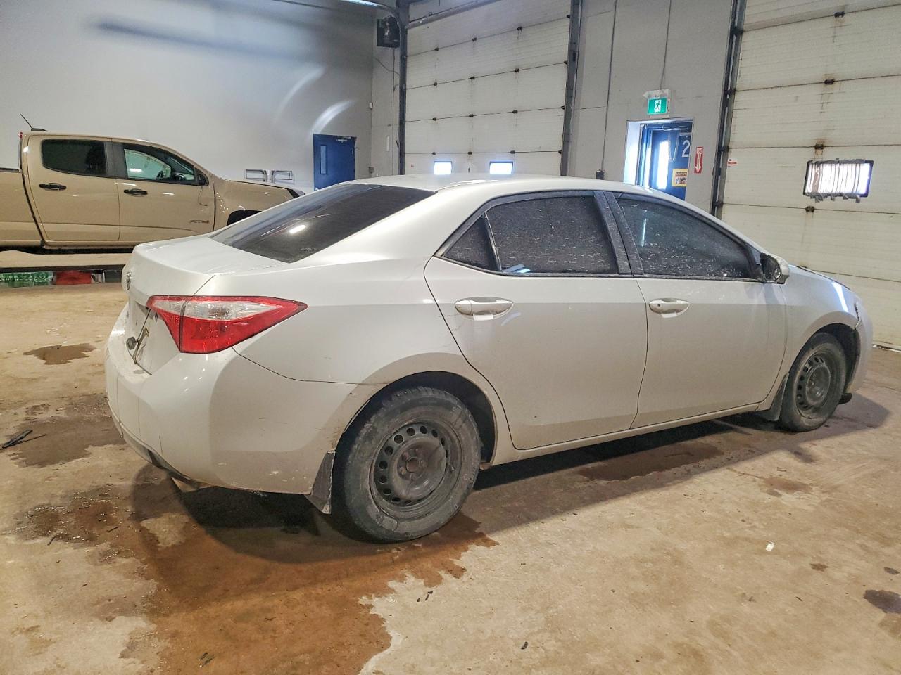 2015 TOYOTA COROLLA L photo 7