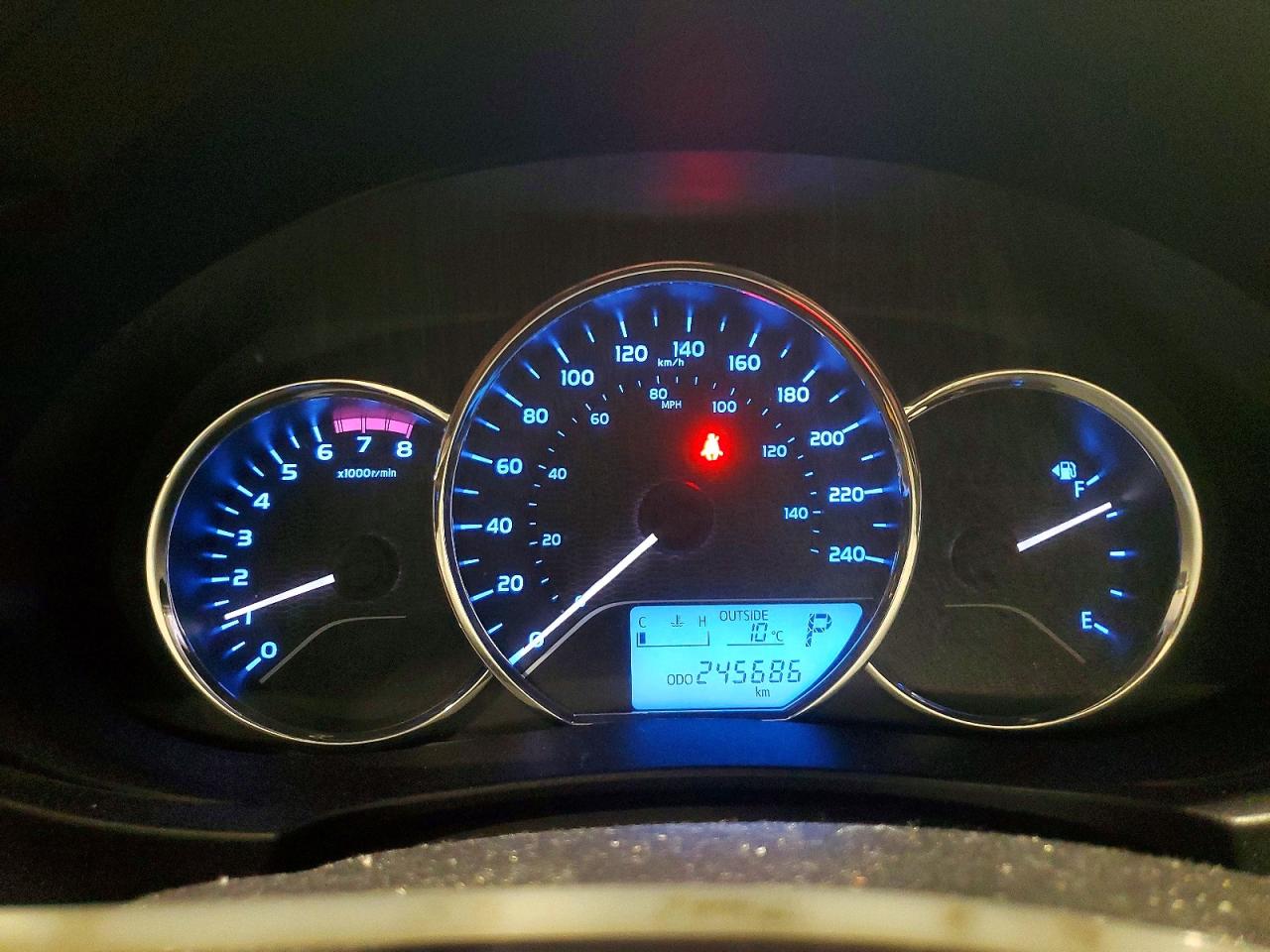 2015 TOYOTA COROLLA L photo 25