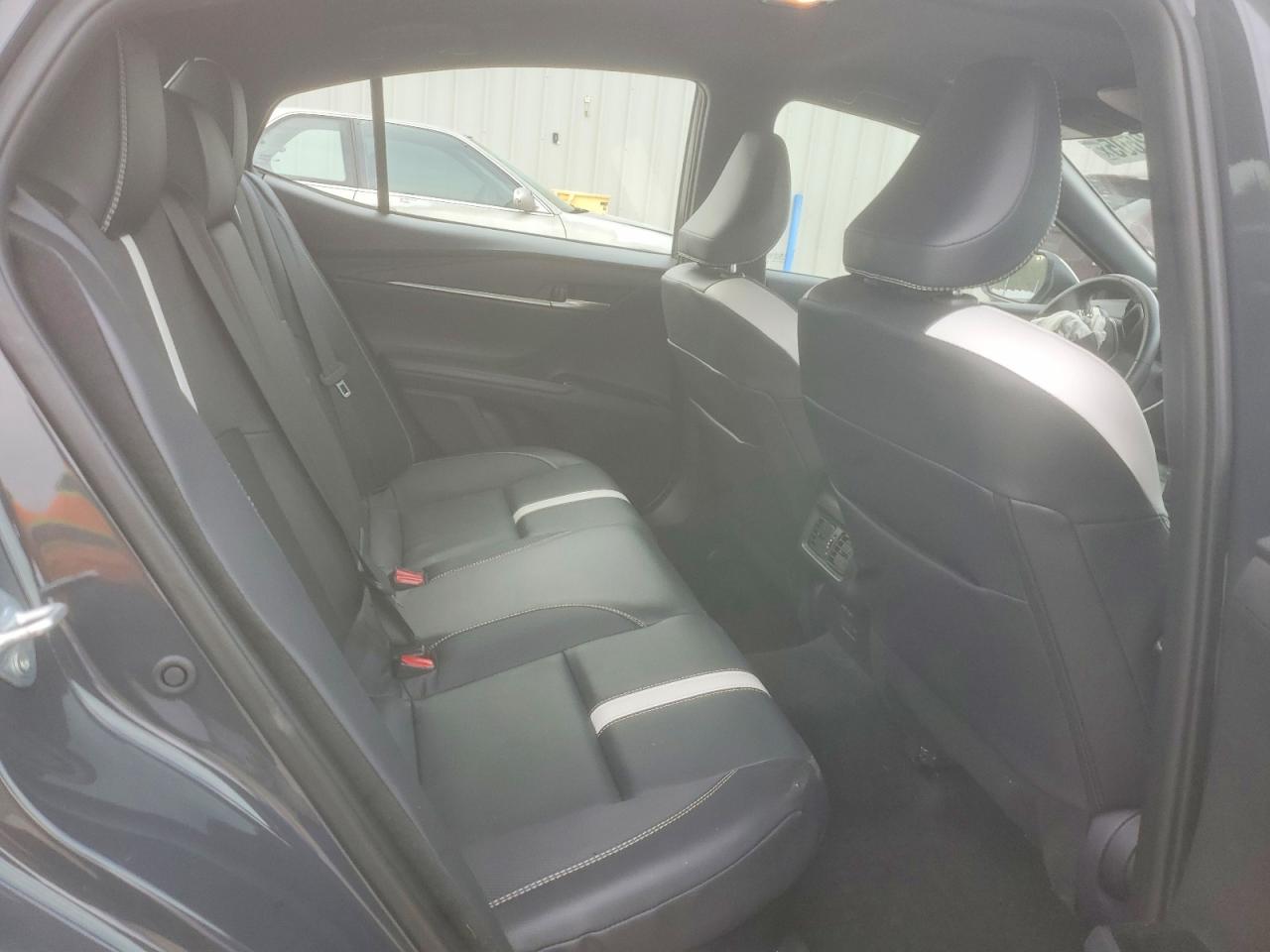 2025 TOYOTA CAMRY SE photo 19