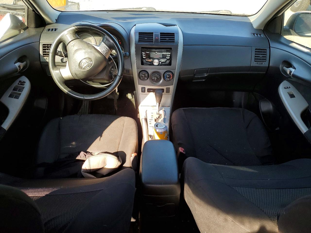 2010 TOYOTA COROLLA BASE photo 15