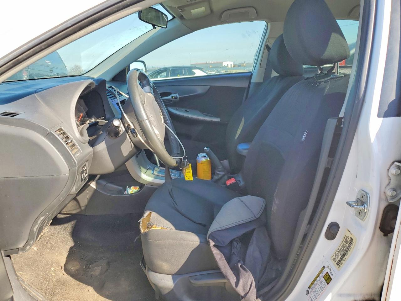 2010 TOYOTA COROLLA BASE photo 13