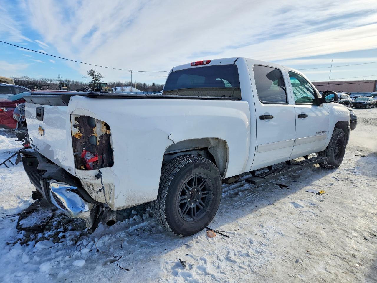 2010 CHEVROLET SILVERADO K1500 LT photo 3