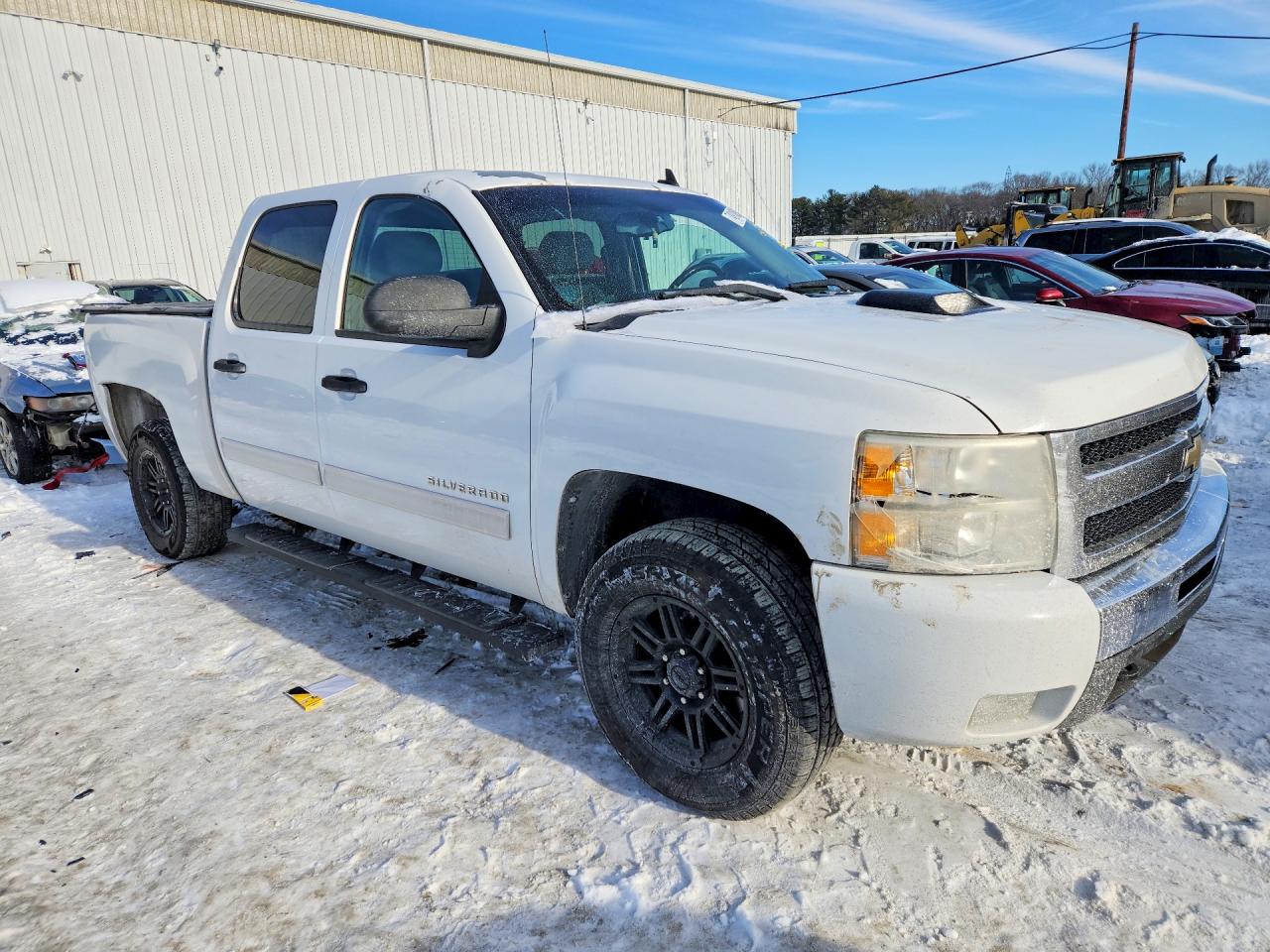 2010 CHEVROLET SILVERADO K1500 LT photo 4