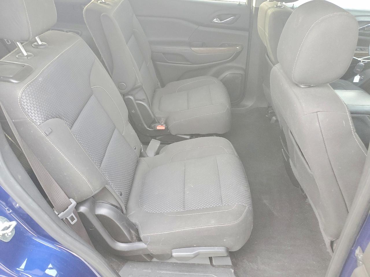2023 GMC ACADIA SLE photo 11