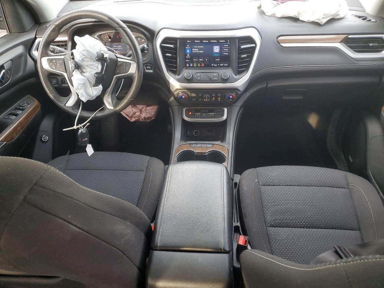 2023 GMC ACADIA SLE photo 8