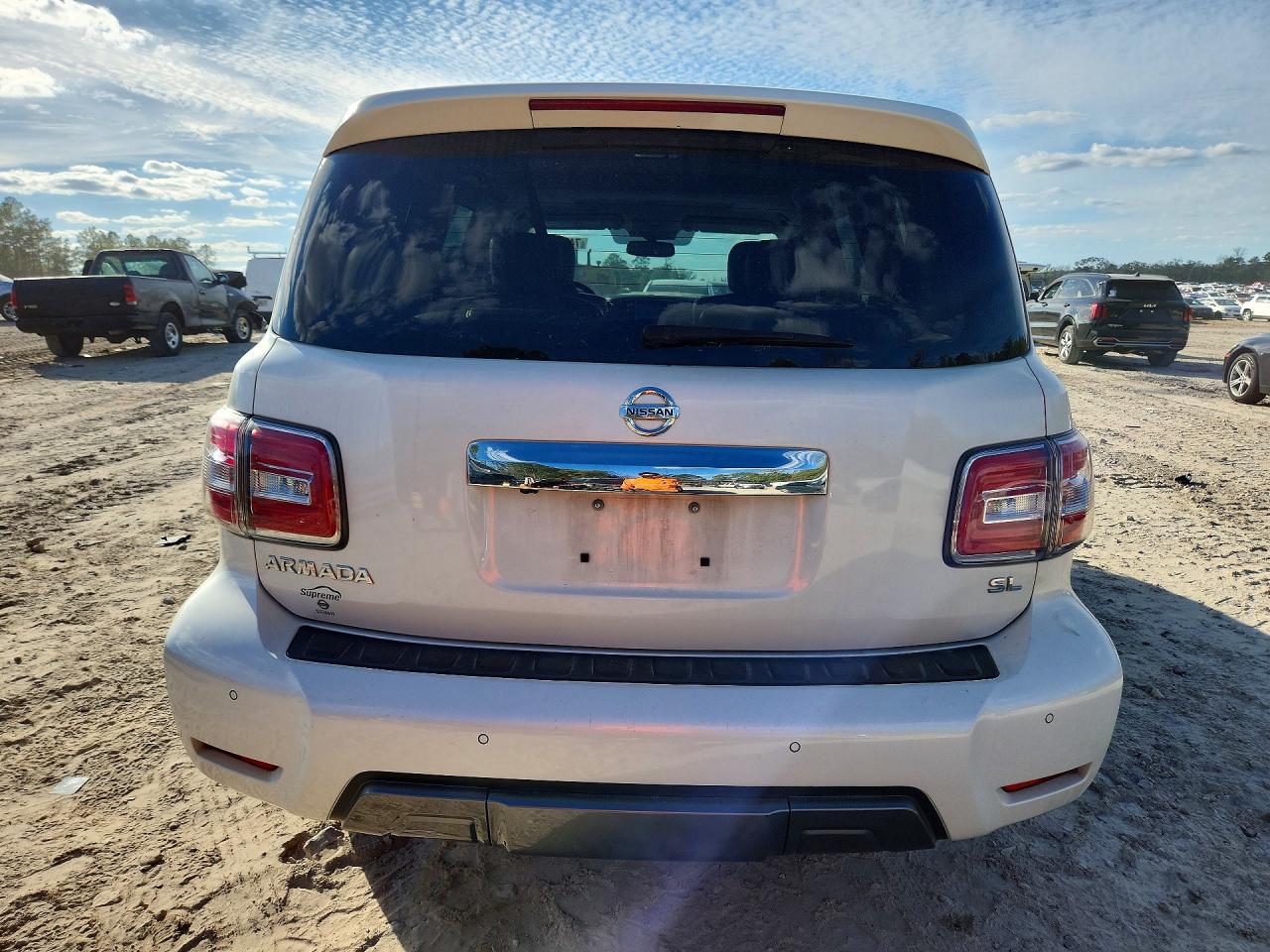 2019 NISSAN ARMADA SL photo 11