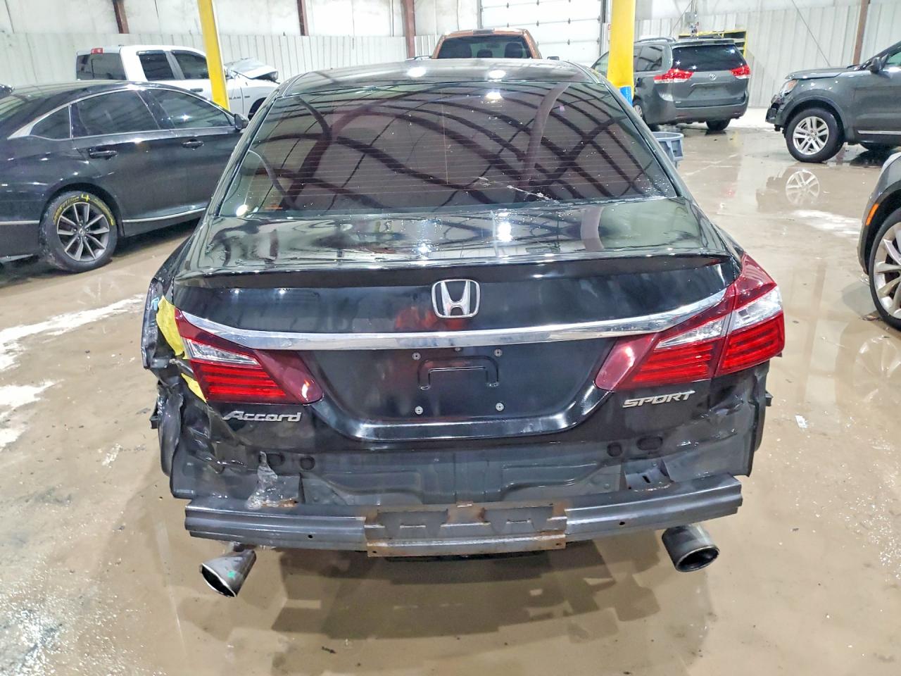 2017 HONDA ACCORD SPORT photo 11