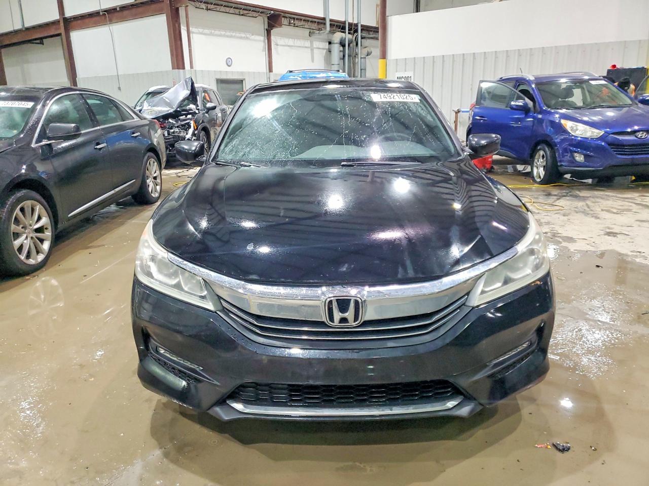 2017 HONDA ACCORD SPORT photo 9