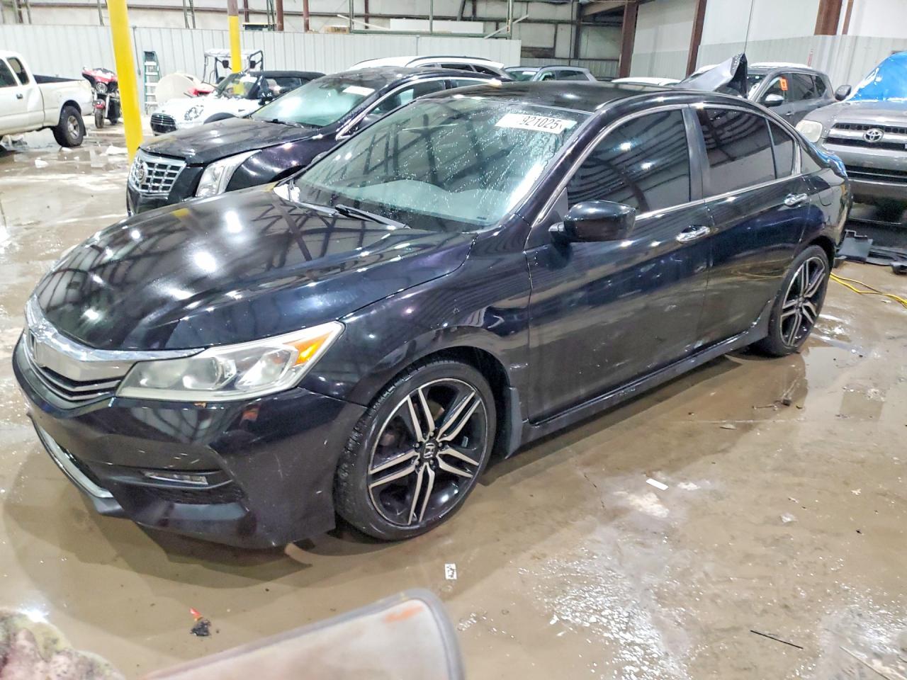 2017 HONDA ACCORD