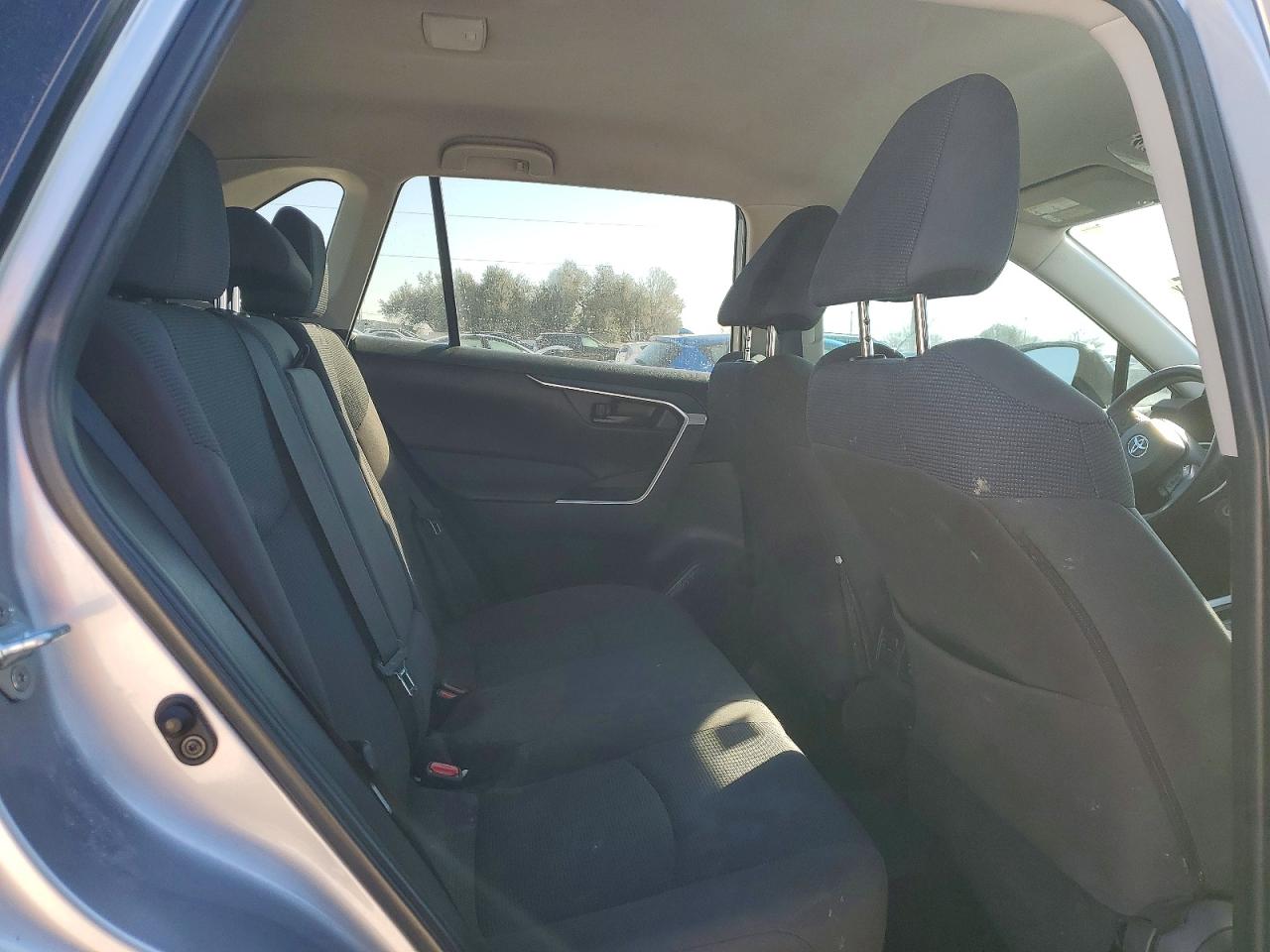 2024 TOYOTA RAV4 LE photo 11