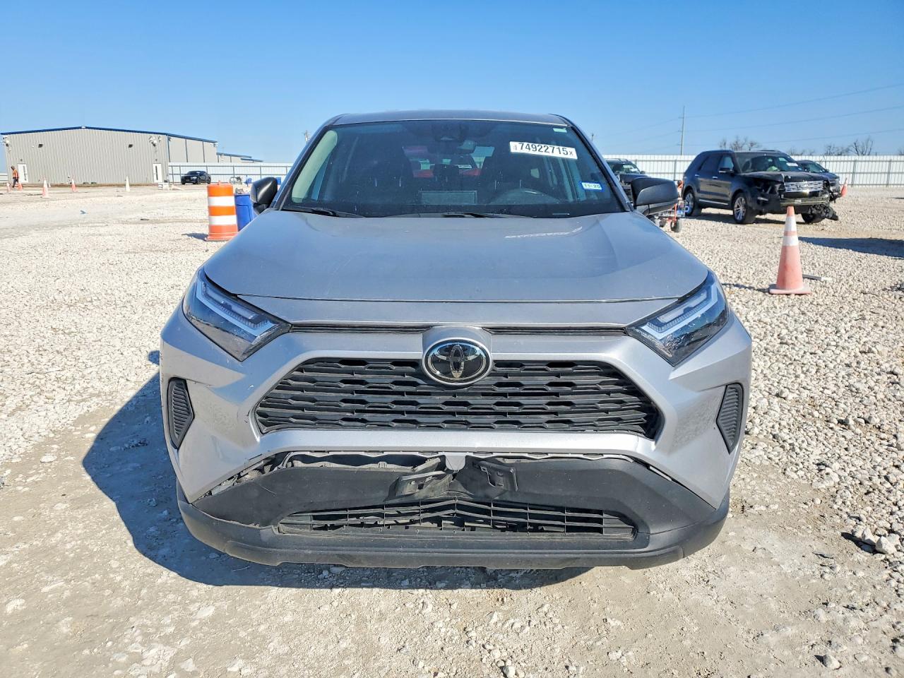 2024 TOYOTA RAV4 LE photo 5