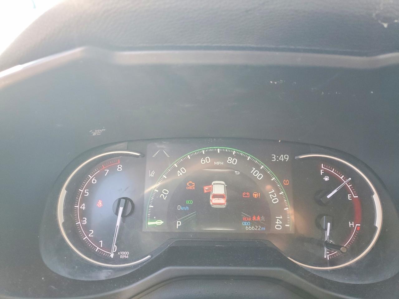 2024 TOYOTA RAV4 LE photo 9