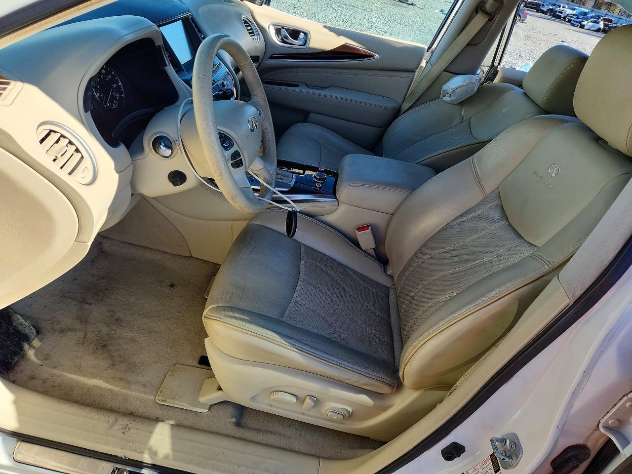 2014 INFINITI QX60 photo 13