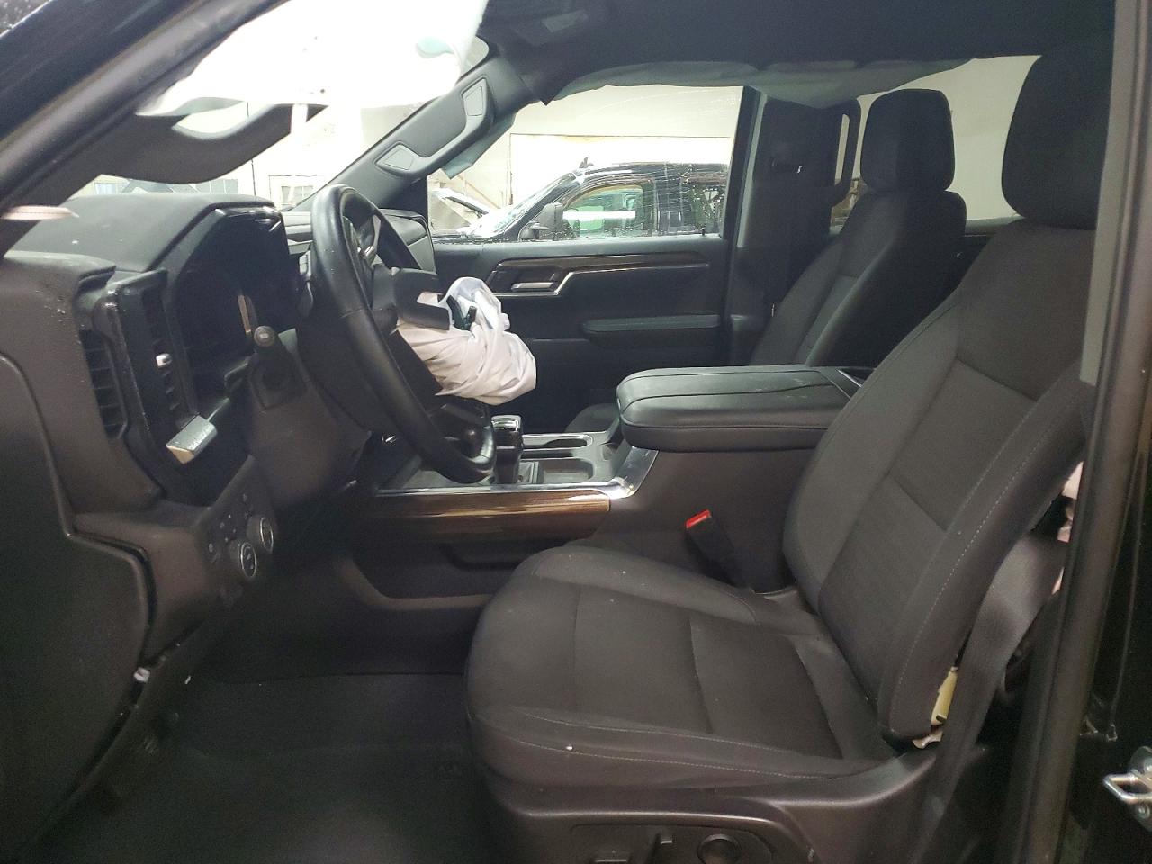 2024 CHEVROLET SILVERADO K1500 LT TRAIL BOSS photo 19
