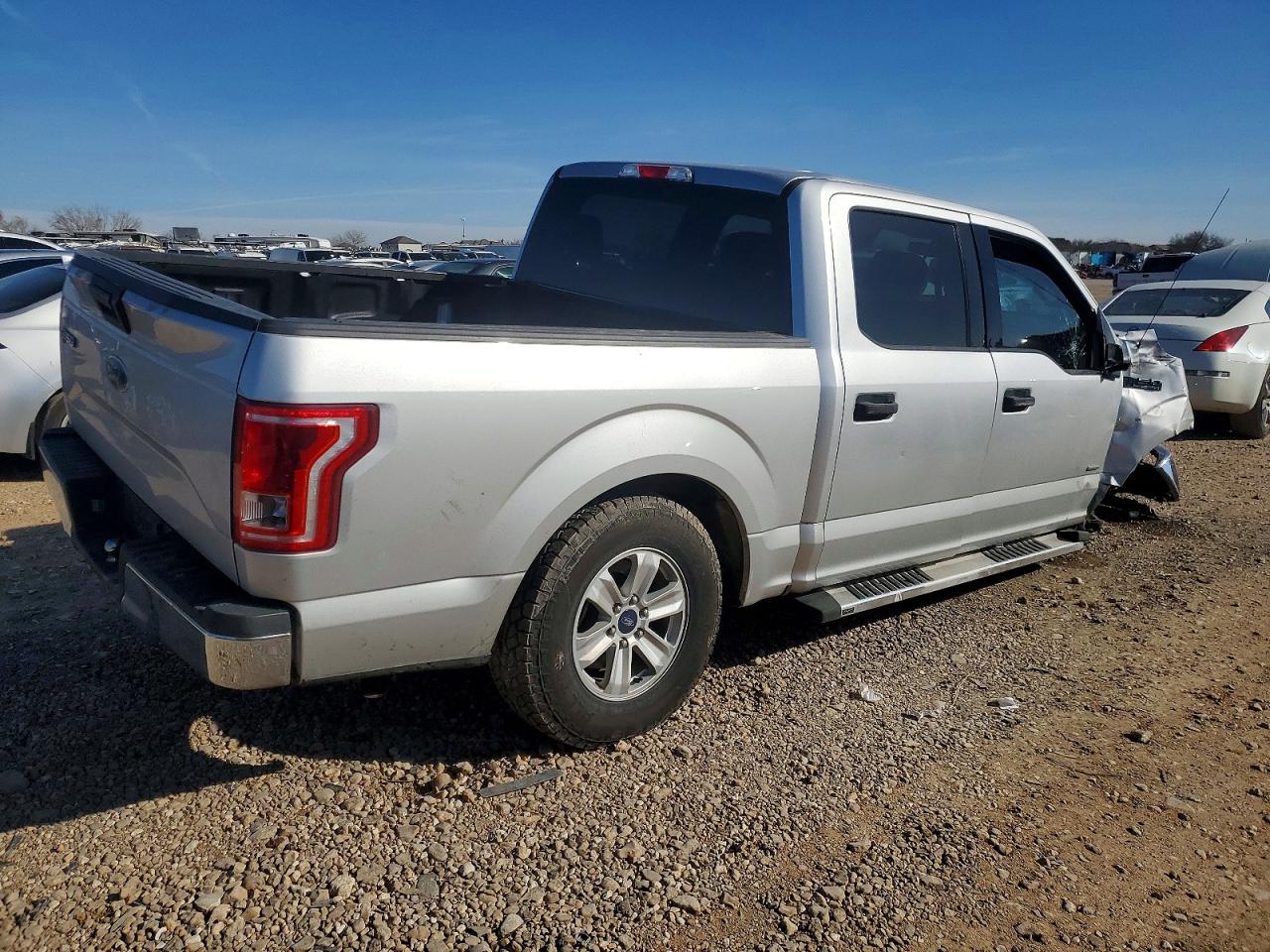 2017 FORD F150 SUPERCREW photo 5