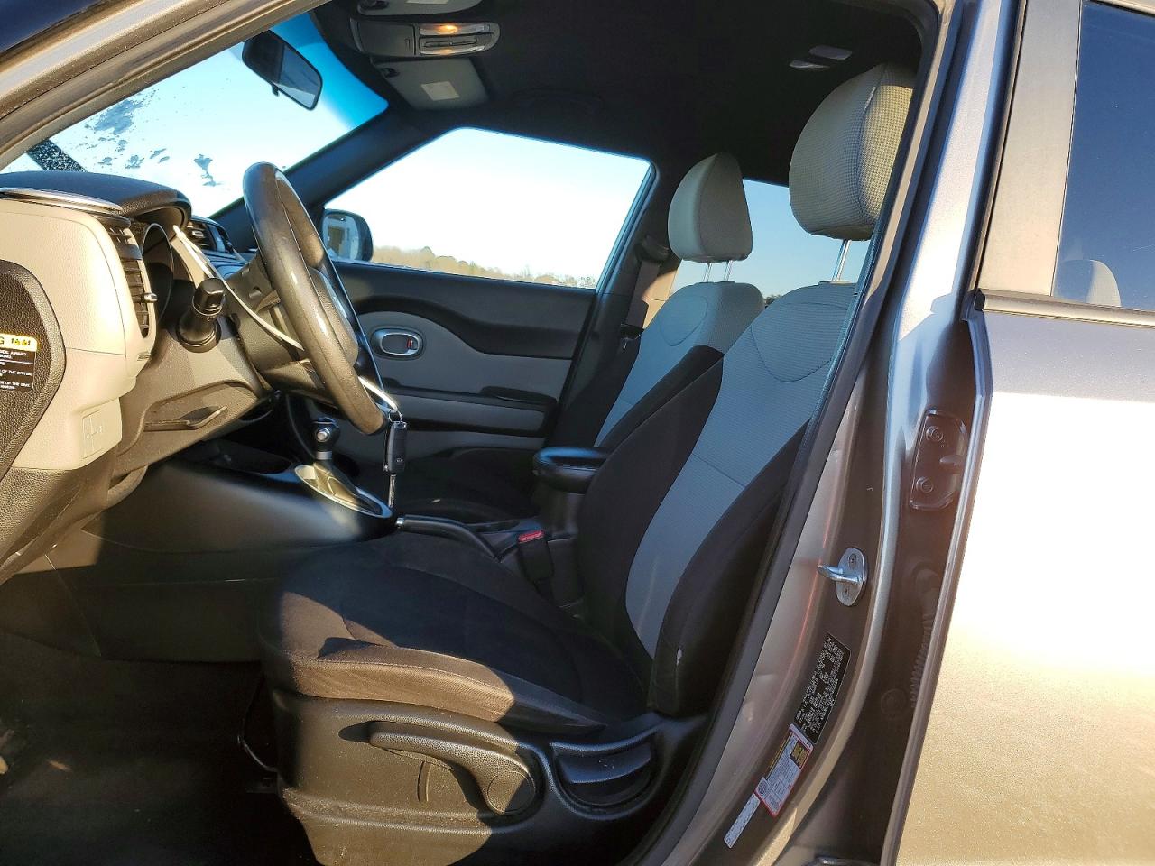 2016 KIA SOUL photo 13