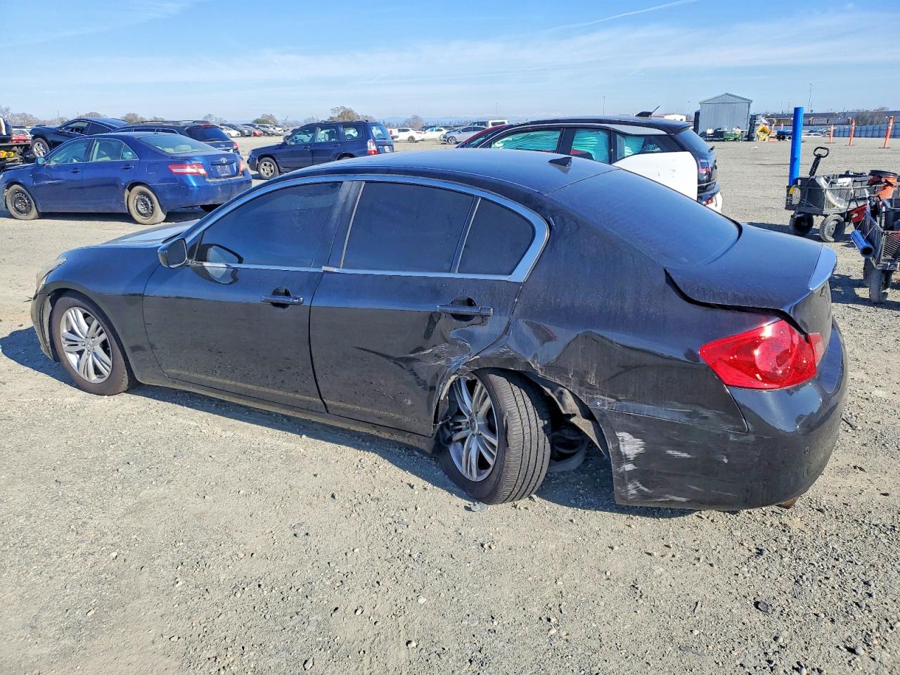 2012 INFINITI G37 JOURNEY photo 4