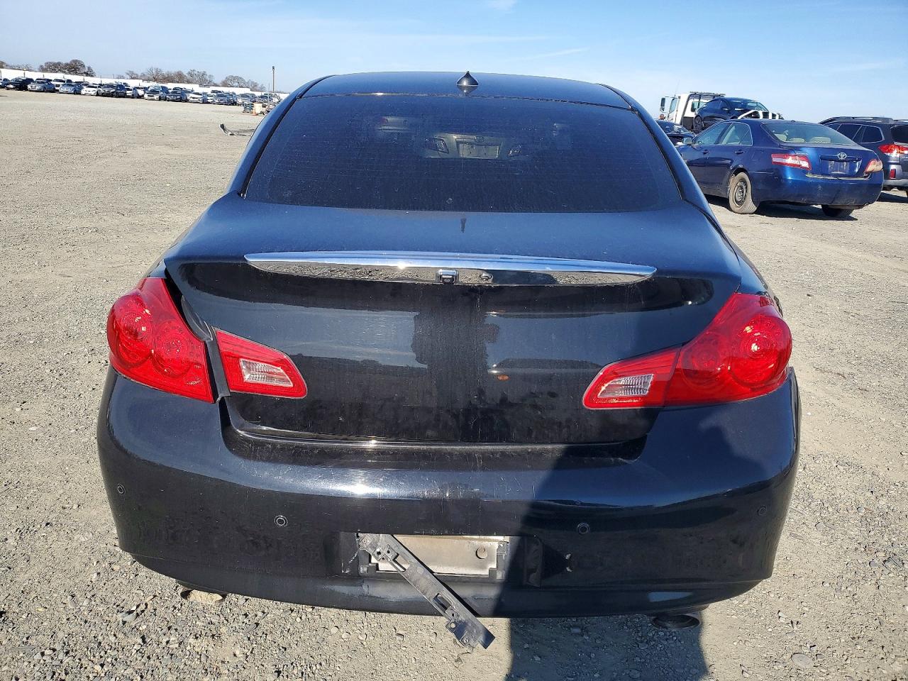 2012 INFINITI G37 JOURNEY photo 16