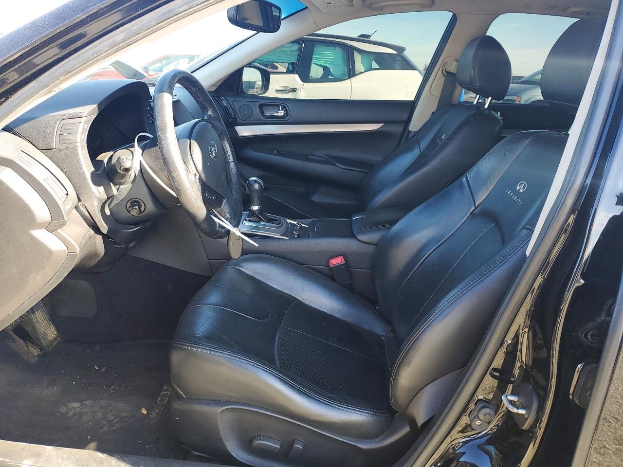 2012 INFINITI G37 JOURNEY photo 19
