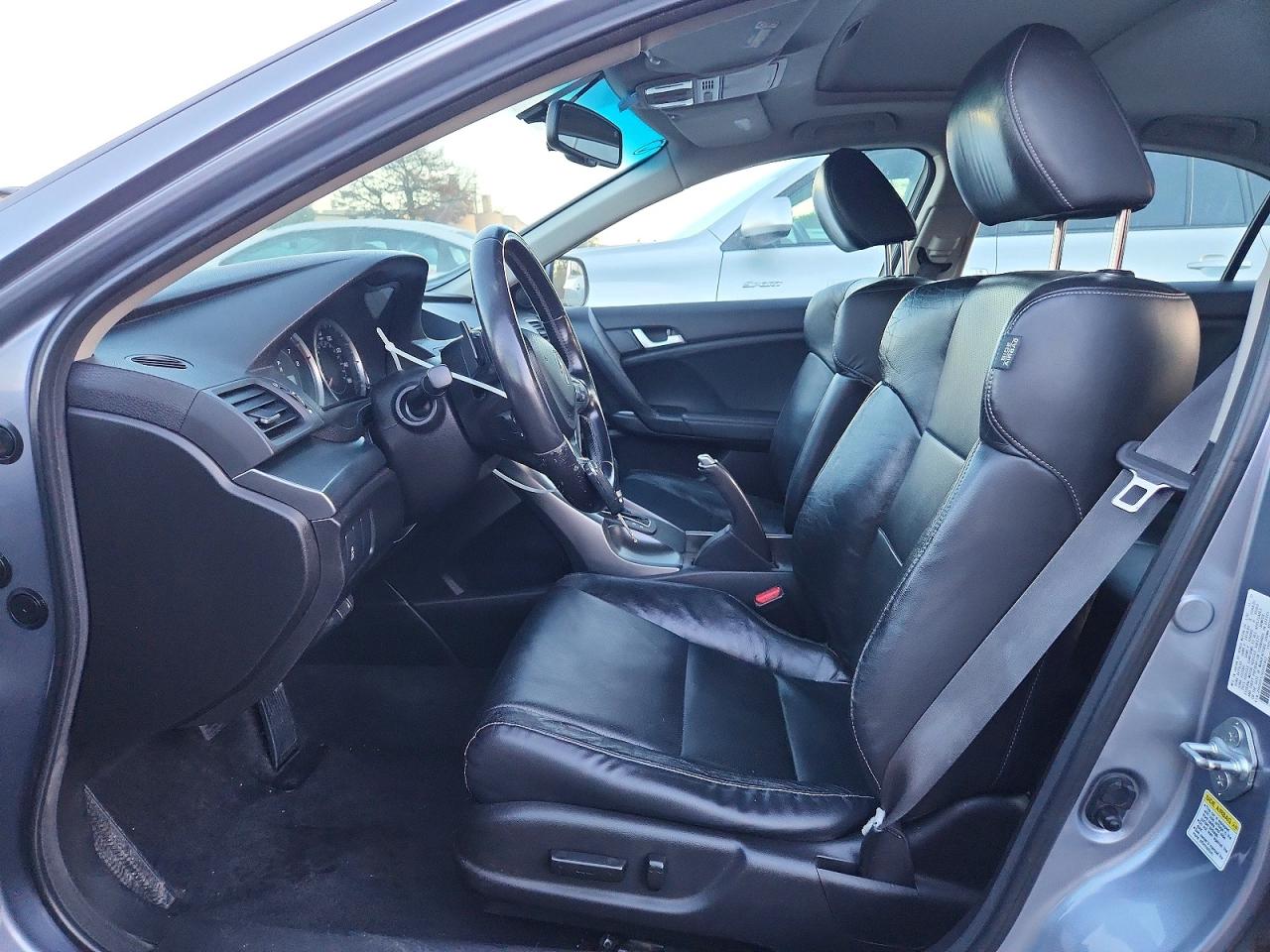 2011 ACURA TSX photo 13