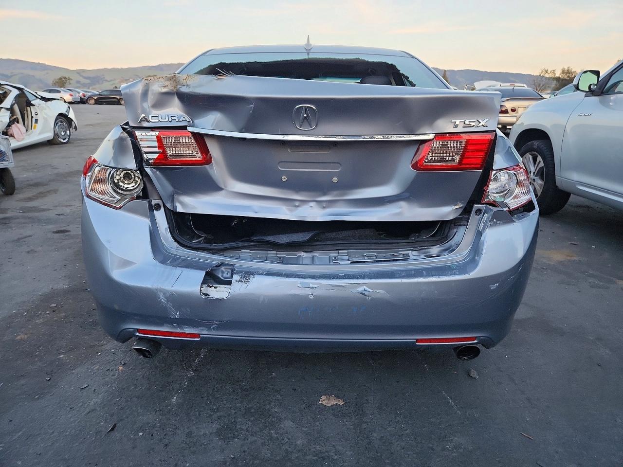 2011 ACURA TSX photo 11