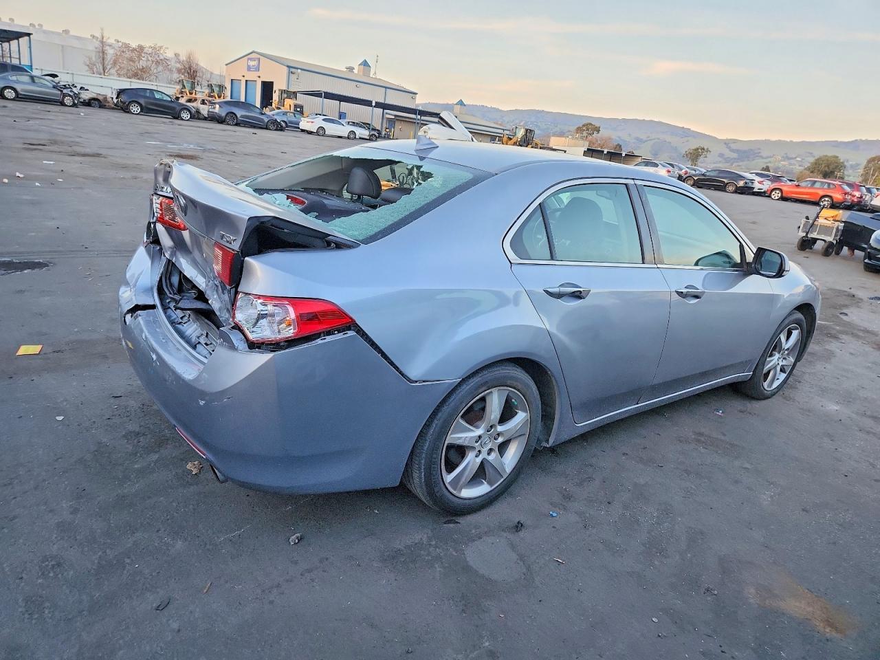 2011 ACURA TSX photo 5