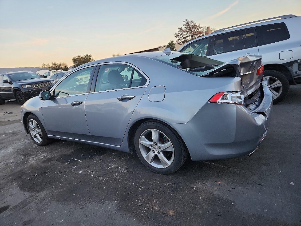 2011 ACURA TSX photo 3