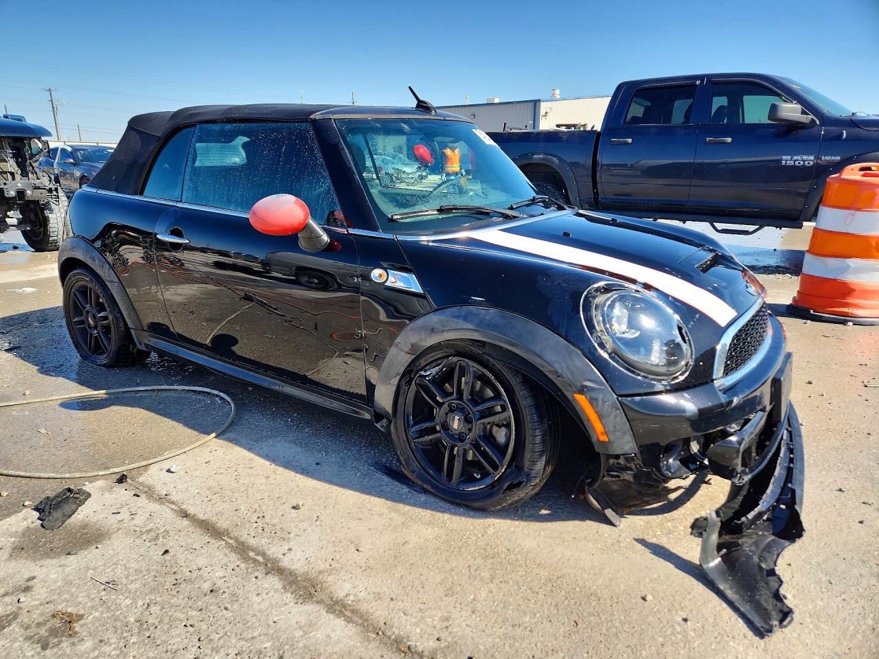 2014 MINI COOPER S photo 7