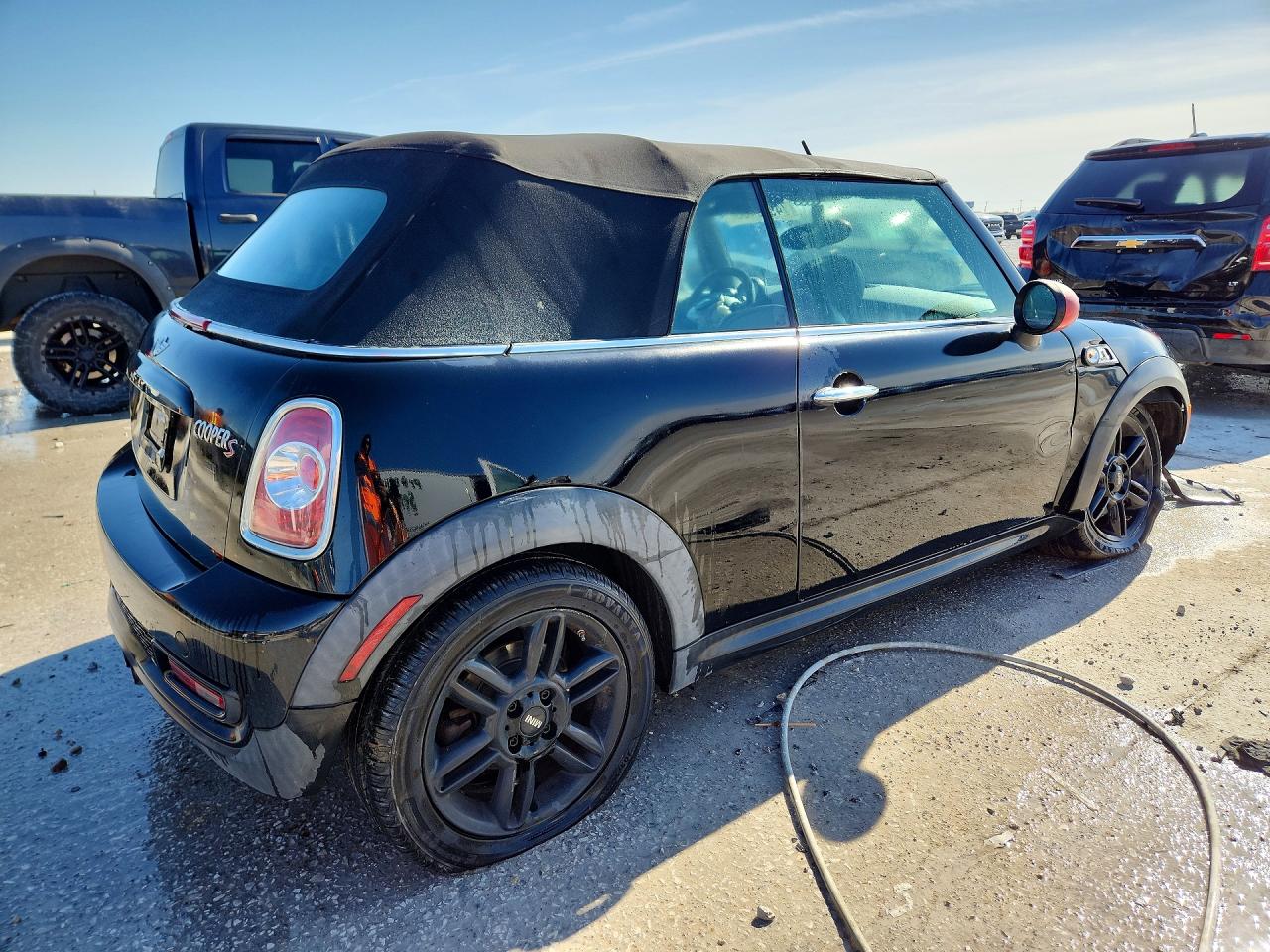 2014 MINI COOPER S photo 5