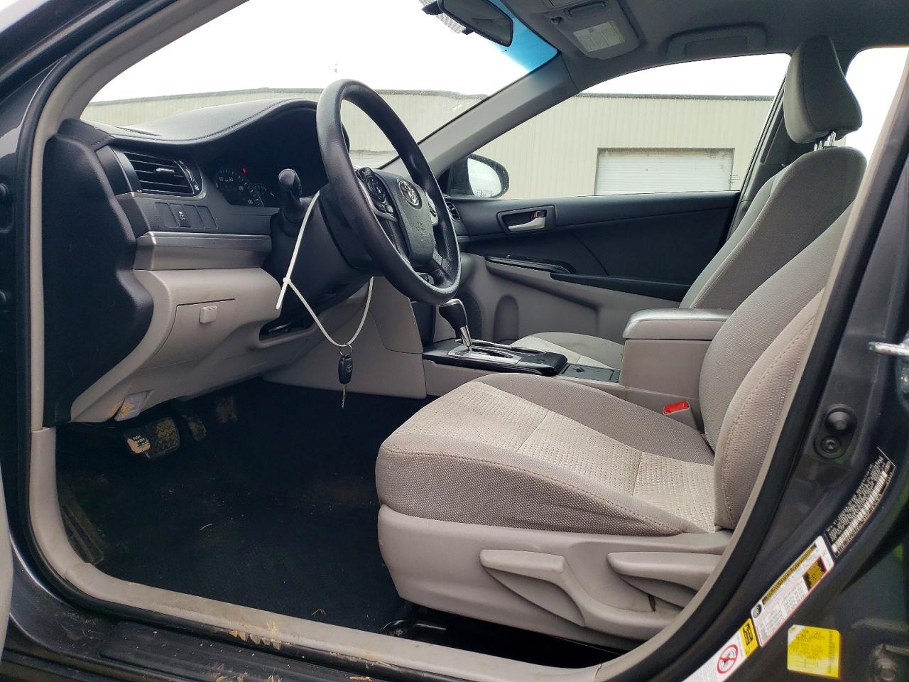 2012 TOYOTA CAMRY BASE photo 19