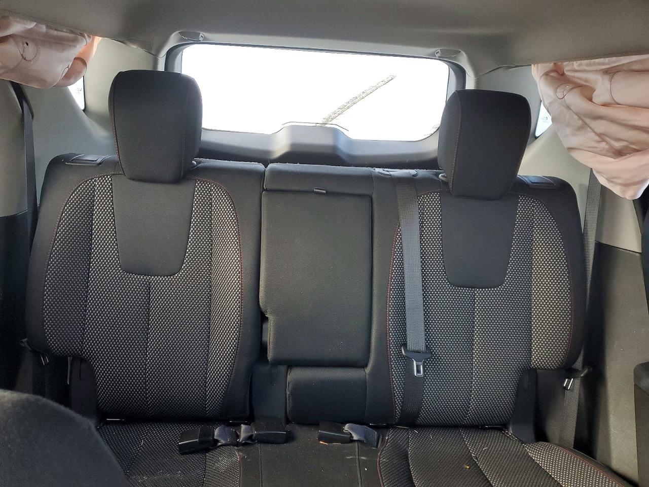 2015 CHEVROLET EQUINOX LT photo 28
