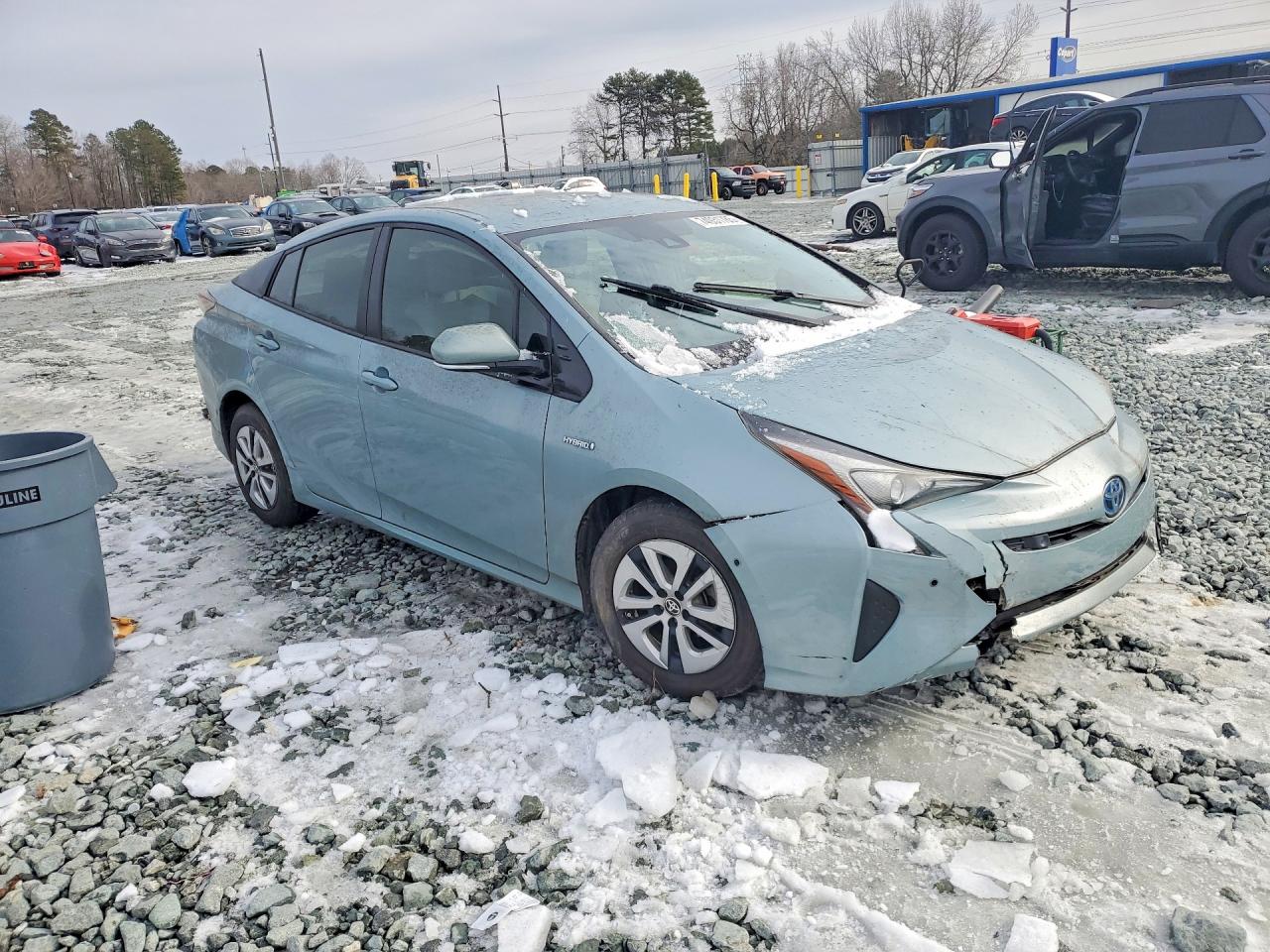 2018 TOYOTA PRIUS photo 4