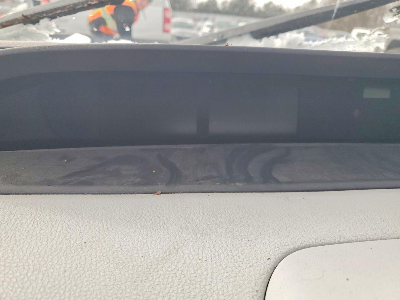 2018 TOYOTA PRIUS photo 9
