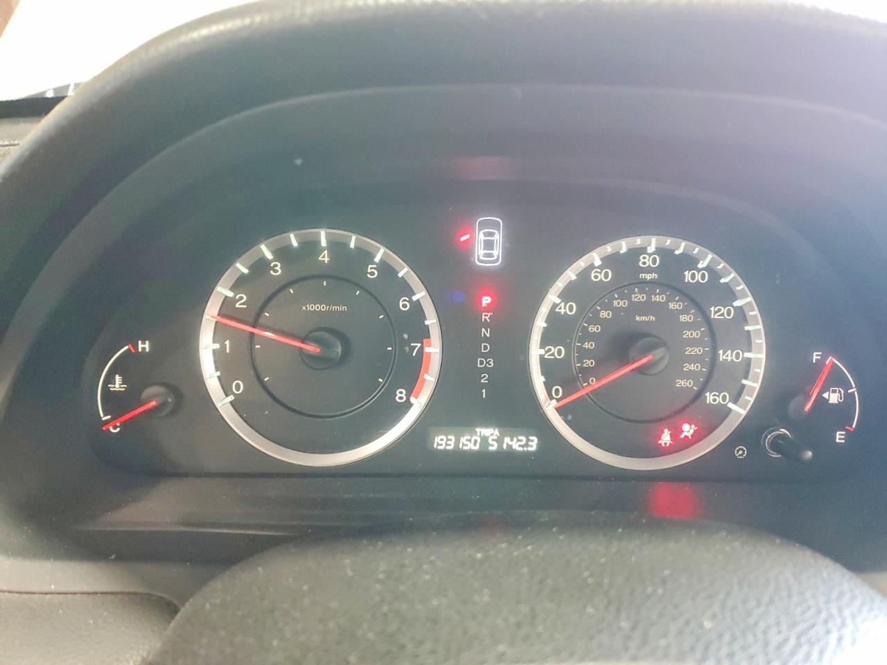 2010 HONDA ACCORD LXP photo 17