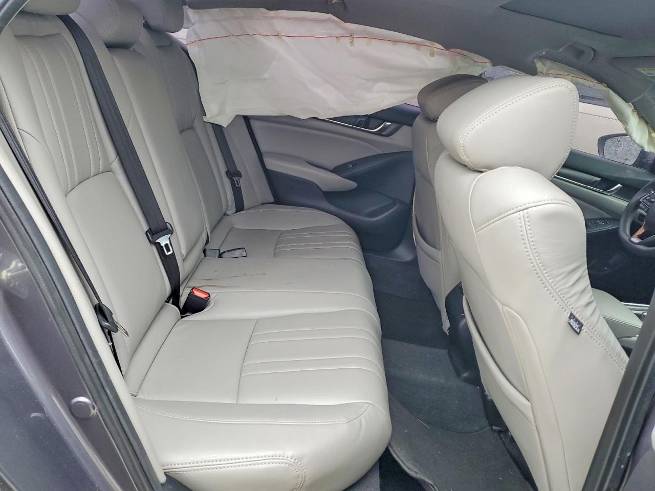 2020 HONDA ACCORD EX photo 19