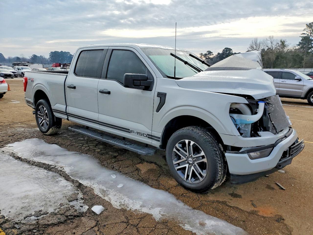 2023 FORD F150 photo 4